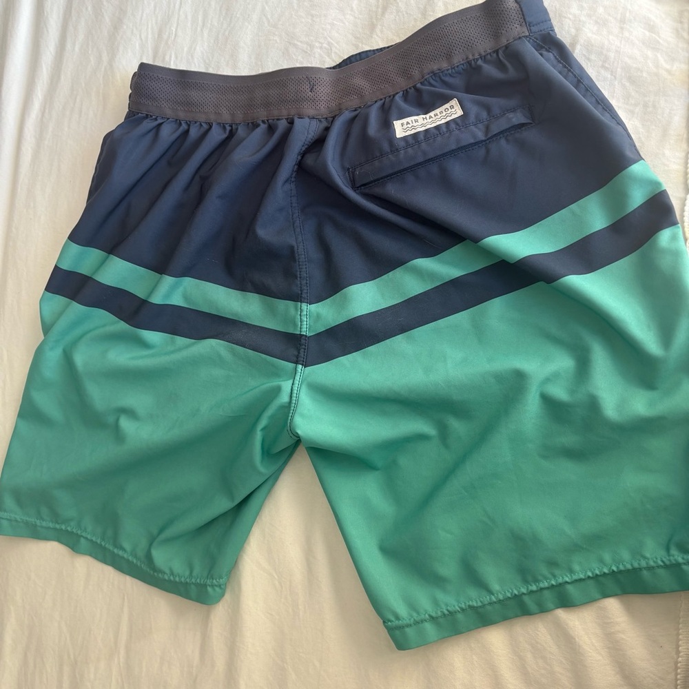 MOVING SALE Mens 7inch Board Shorts- Fair Harbor recycled material